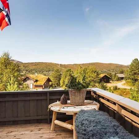 Kvamskogen -lekker Hytte,9 Sengeplasser Og Jacuzzi Kvam