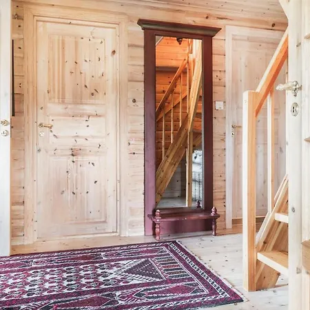 Kvamskogen -lekker Hytte,9 Sengeplasser Og Jacuzzi Nyaraló *