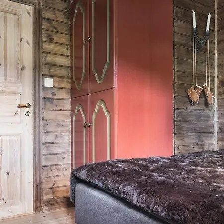 Kvamskogen -lekker Hytte,9 Sengeplasser Og Jacuzzi * Kvam (Hordaland)