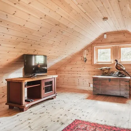 Kvamskogen -lekker Hytte,9 Sengeplasser Og Jacuzzi Nyaraló *