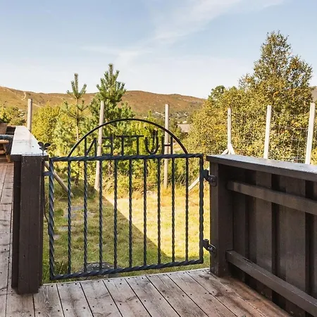 Nyaraló Kvamskogen -lekker Hytte,9 Sengeplasser Og Jacuzzi