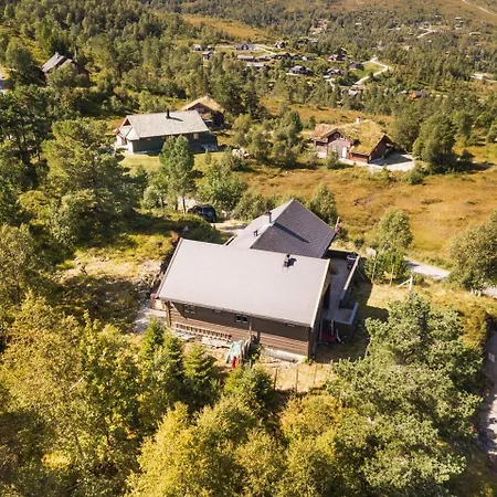 Kvamskogen -lekker Hytte,9 Sengeplasser Og Jacuzzi *